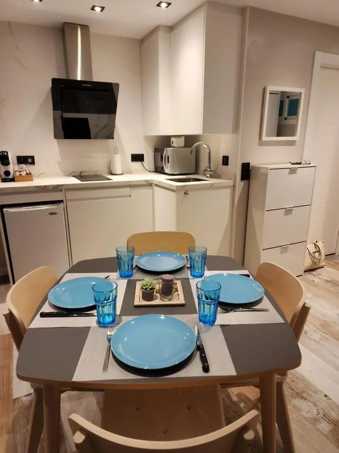 Apartment Premium Studio Minerva 103 Con Piscina Y Parque Acuatico Benalmadena Spain